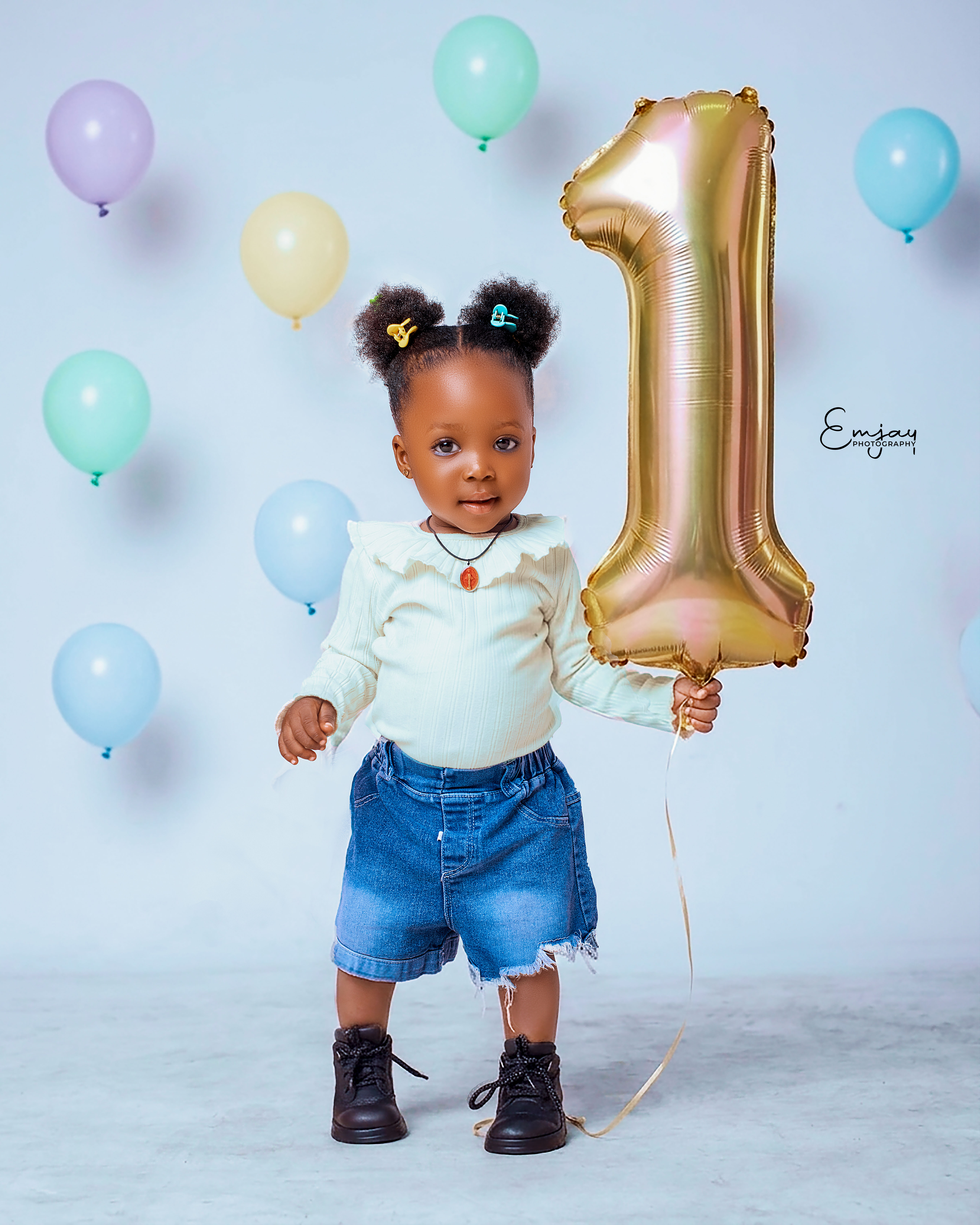 Caeli Jay