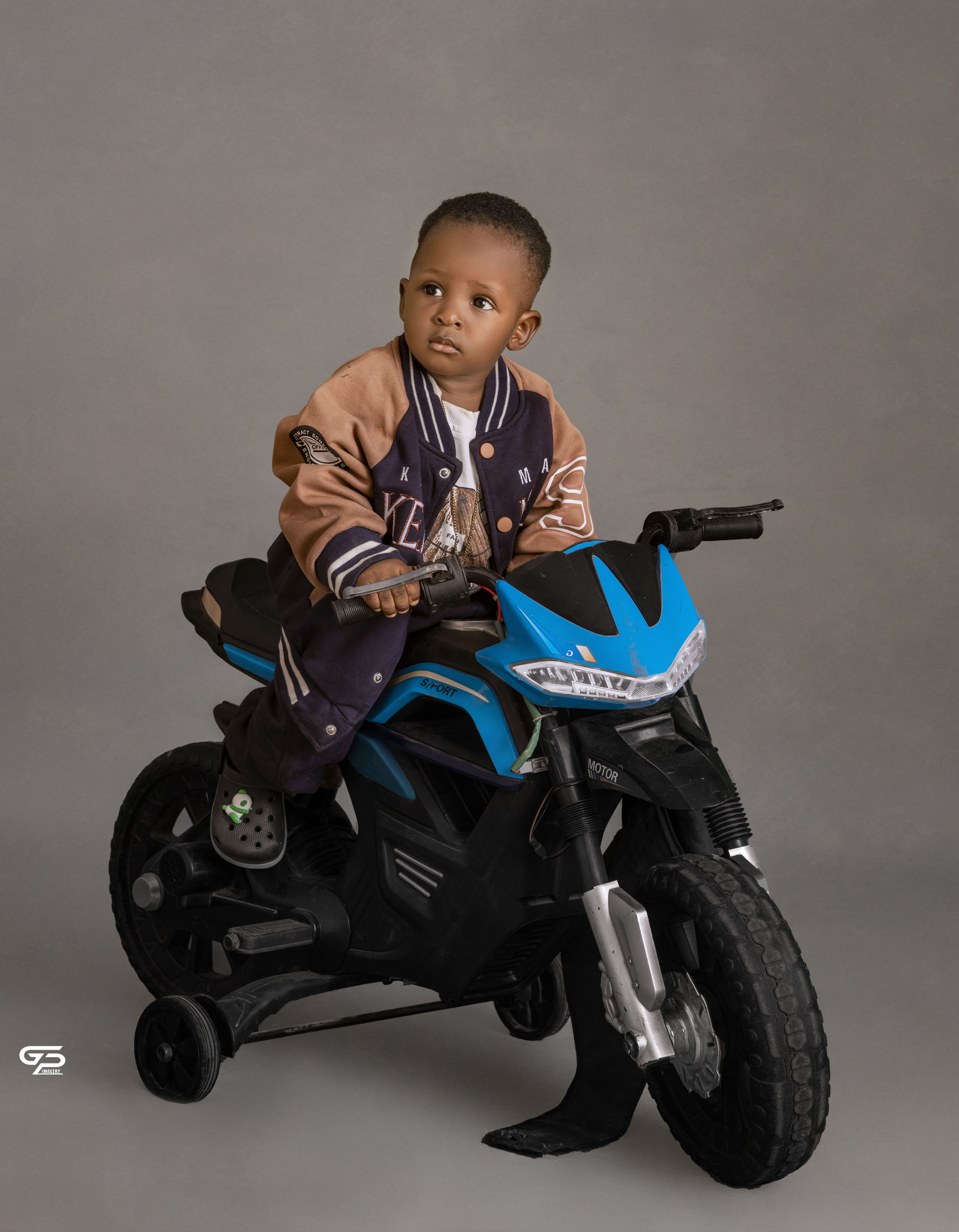 Adelanaire Oluwatosin
